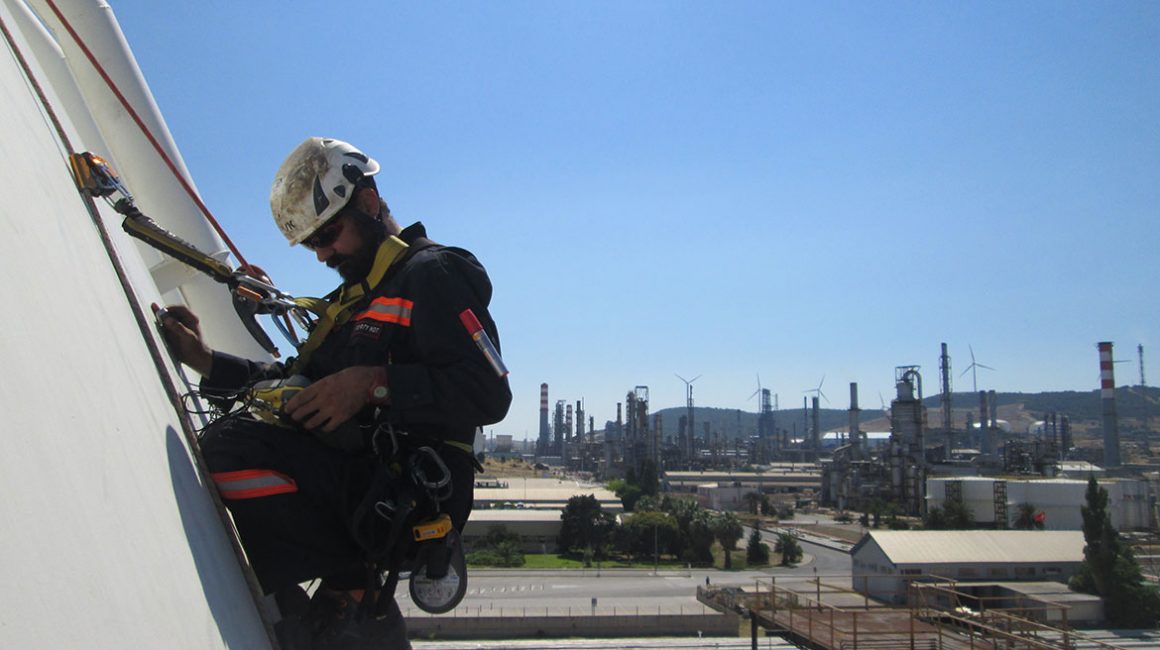 Rope Access Inspection Services 1 RopeAccess